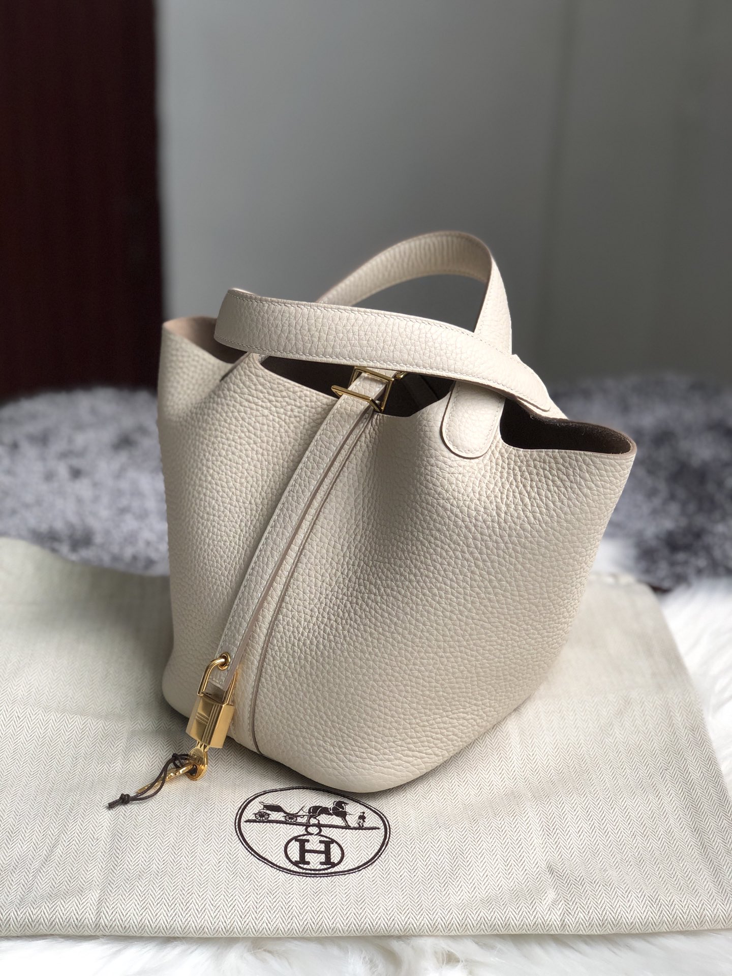 에르메스 피코탄18 화이트 금장 끌레망스 가죽